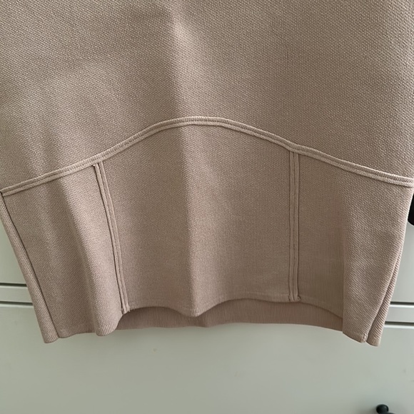 Zara Crop Top with Boning and Shoulder Pads - Picture 6 of 7